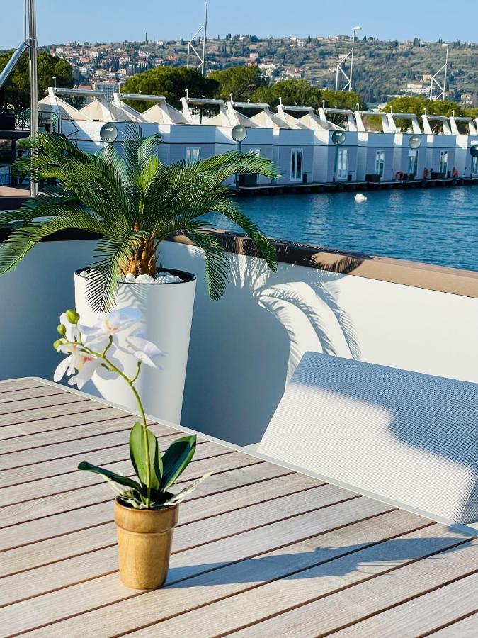 Floating Sea House Miramare Villa Порторож Екстериор снимка