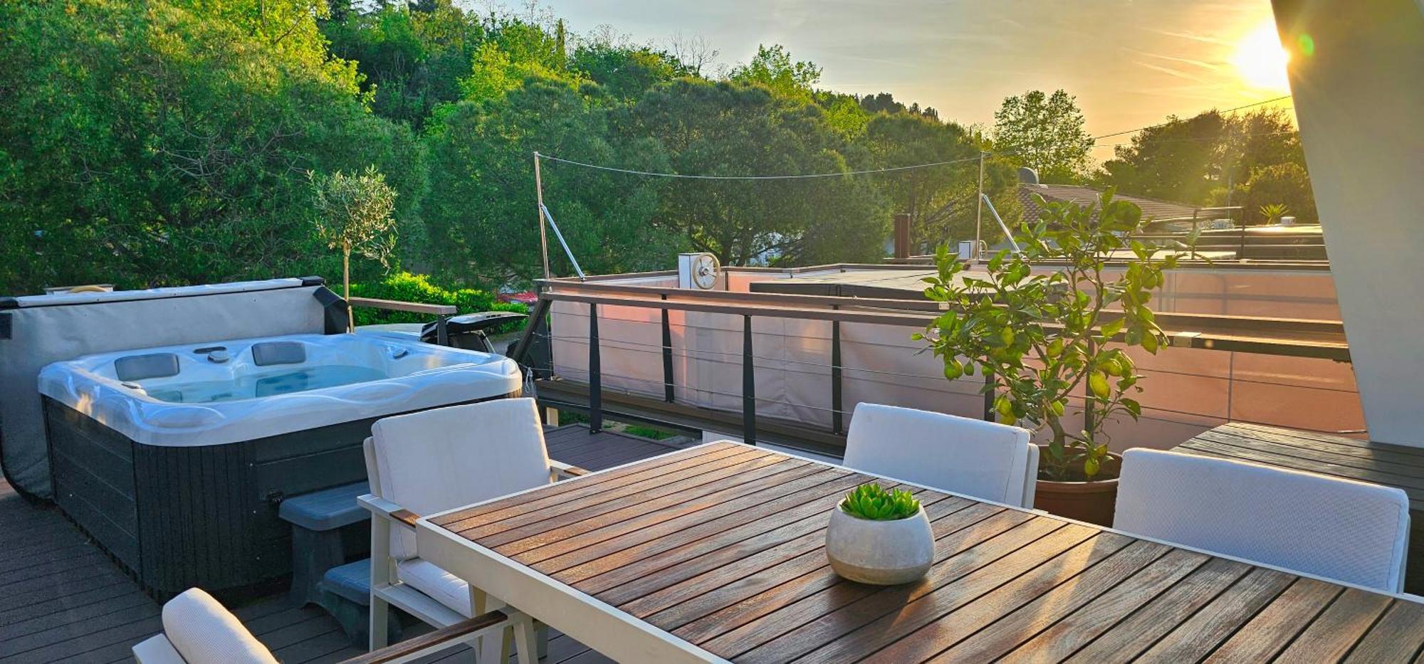 Floating Sea House Miramare Villa Порторож Екстериор снимка